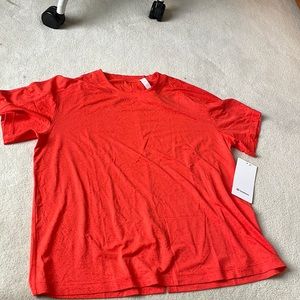 Lululemon Crew Neck Train Tee